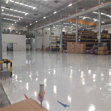 蘇州汽車配件車間自流平水性環(huán)氧樹脂地坪 蘇州汽車配件車間自流平水性環(huán)氧樹脂地坪